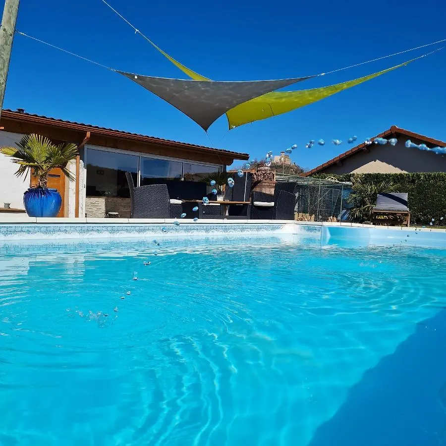 Le13Depic, Gite, Spa, Sauna, Piscine, Massage, Repas, Adult Only Saint-Romain-le-Puy Guest house